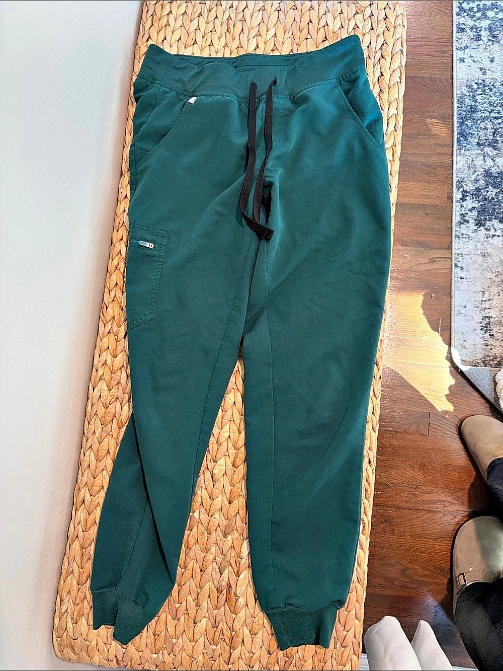 FIGS Zamora Jogger Scrub Pant Green Small